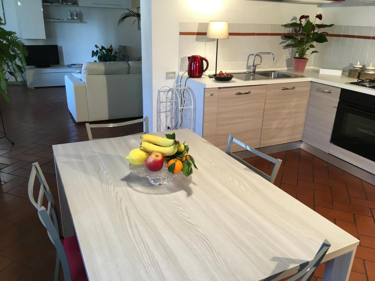 Appartamento Il Glicine Pistoia Exterior photo